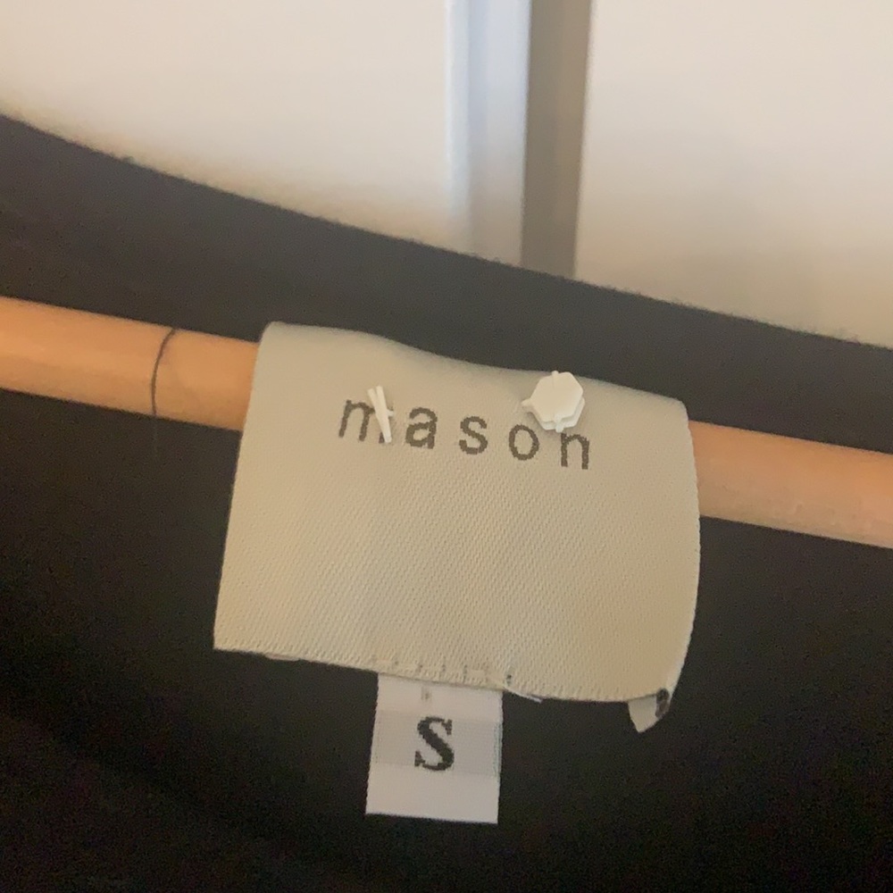 Top - Picture 2 of 3